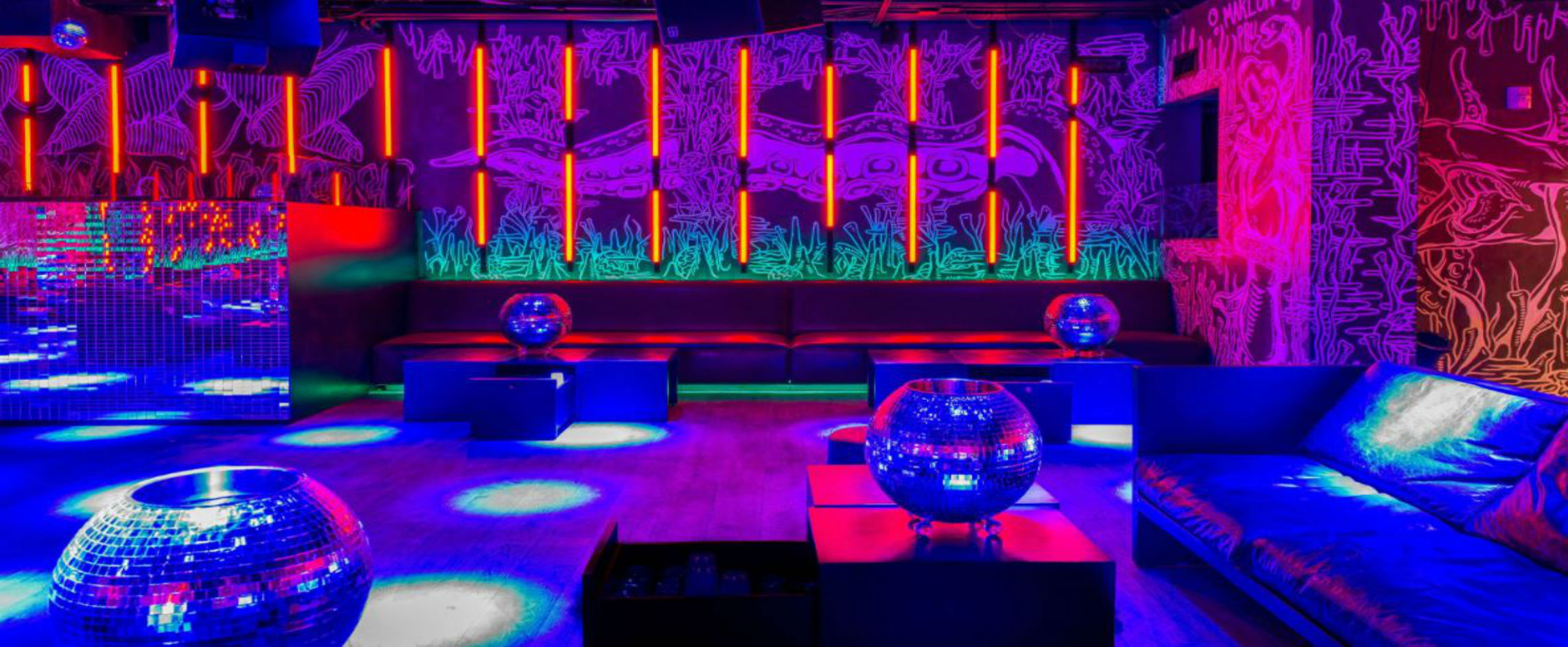 Basement Miami Bottle Service and VIP Table Booking Club Bookers