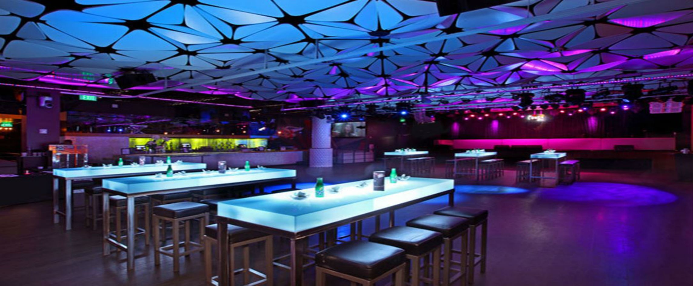 Los Angeles S Best Night Clubs Club Bookers Los Angeles