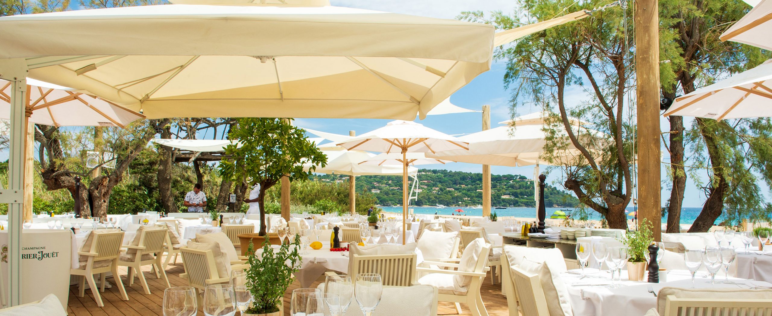Loulou St. Tropez - Bottle Service and VIP Table Booking